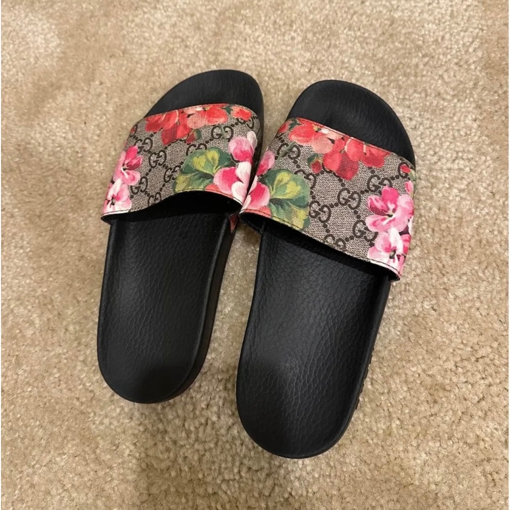 Gucci Slides